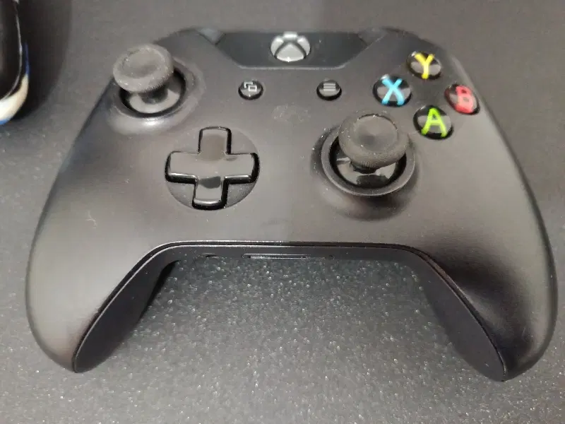 Xbox one 1tb|کنسول، بازی ویدئویی و آنلاین|کرمانشاه, |دیوار