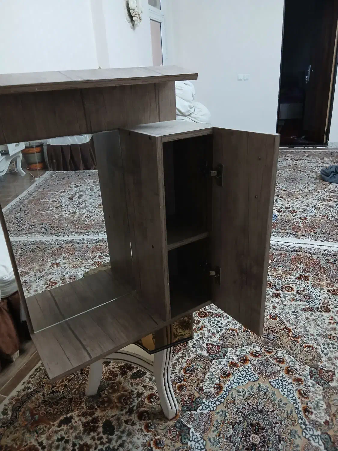 اینه باکس|لوازم سرویس بهداشتی|تبریز, |دیوار