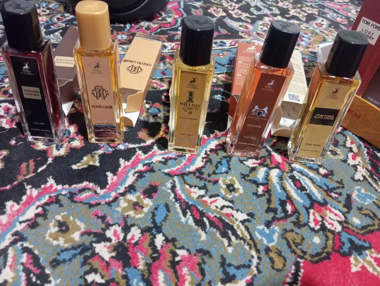 عطر|آرایشی، بهداشتی، درمانی|آشخانه, |دیوار