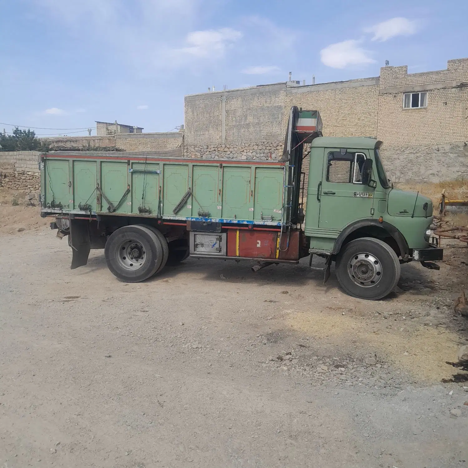 ۹۱۱مدل۶۳|خودرو سنگین|چنارود, |دیوار
