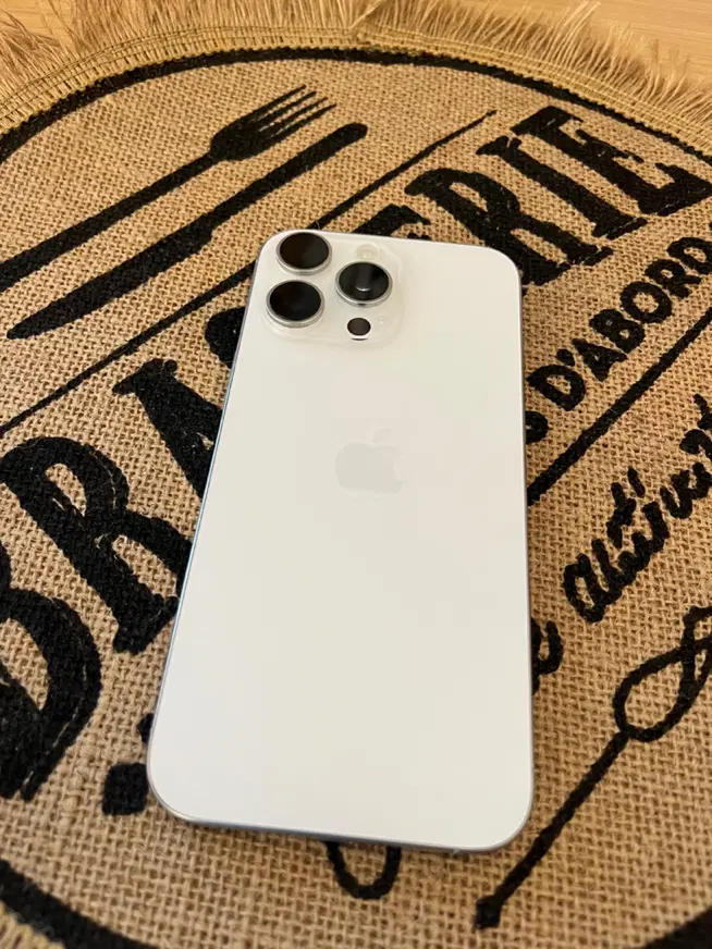 iPhone 16 pro max|موبایل|کیش, |دیوار