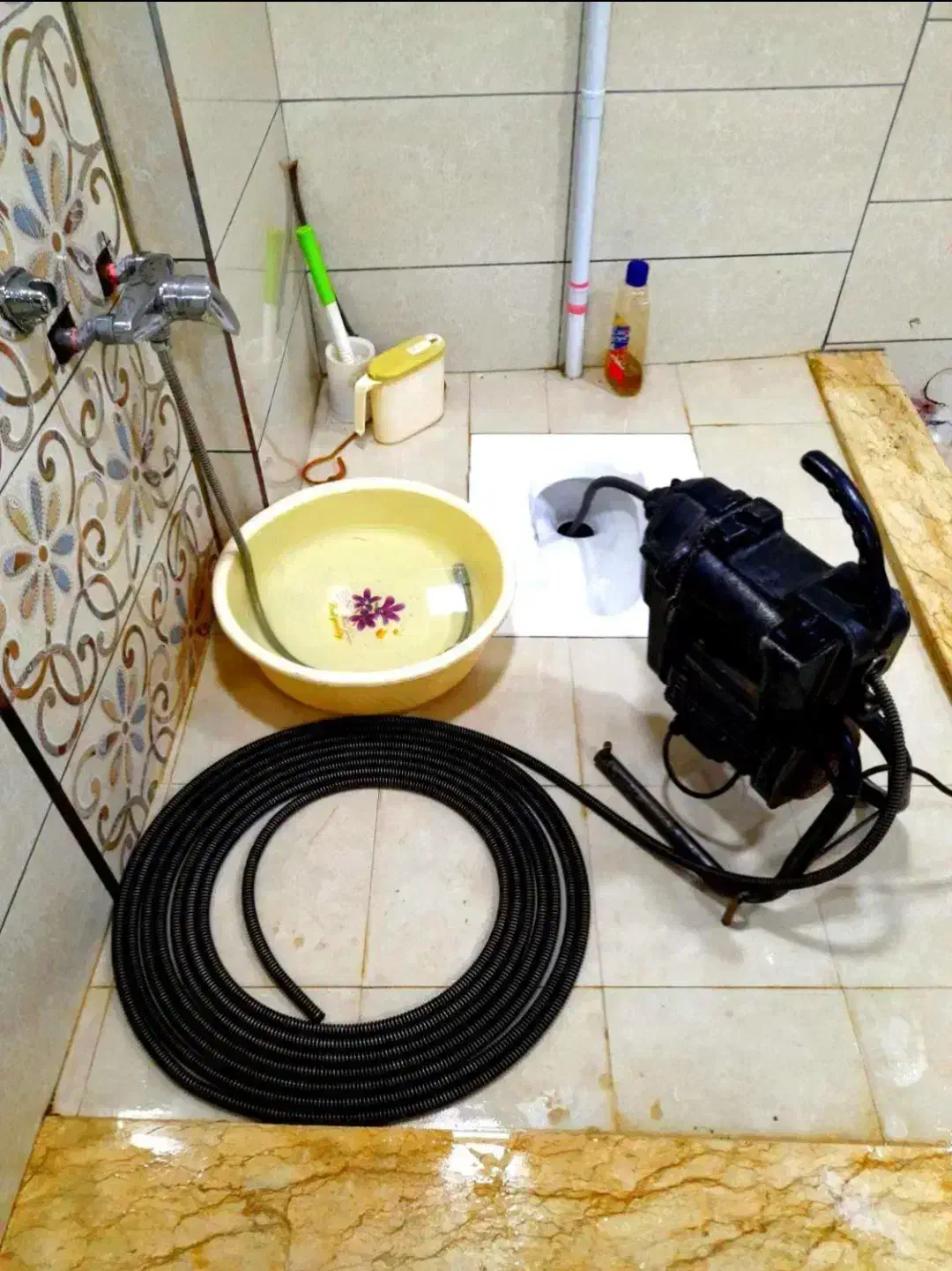 لوله بازکنی و تخلیه چاه فنرزن سراسر قم 24ساعته|خدمات پیشه و مهارت|قم, زنبیل آباد|دیوار