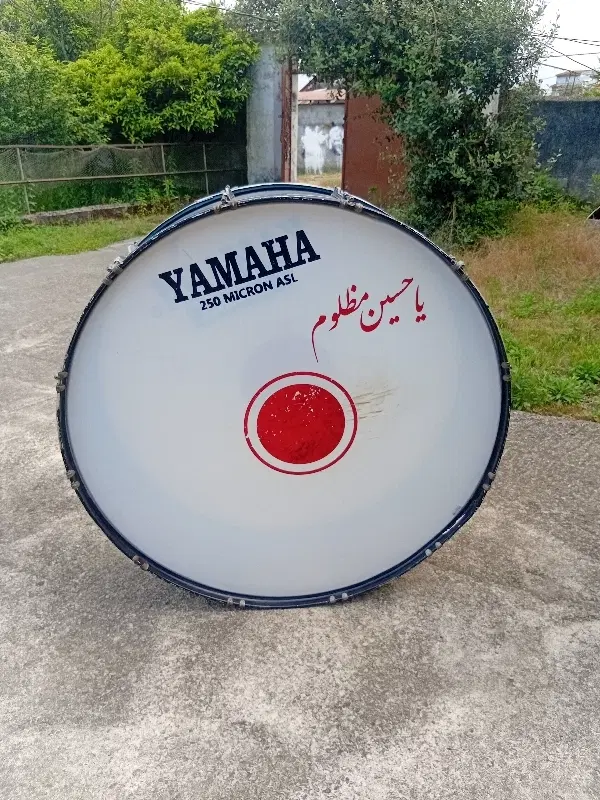 طبل ۱متری|درام و پرکاشن|پره‌سر, |دیوار