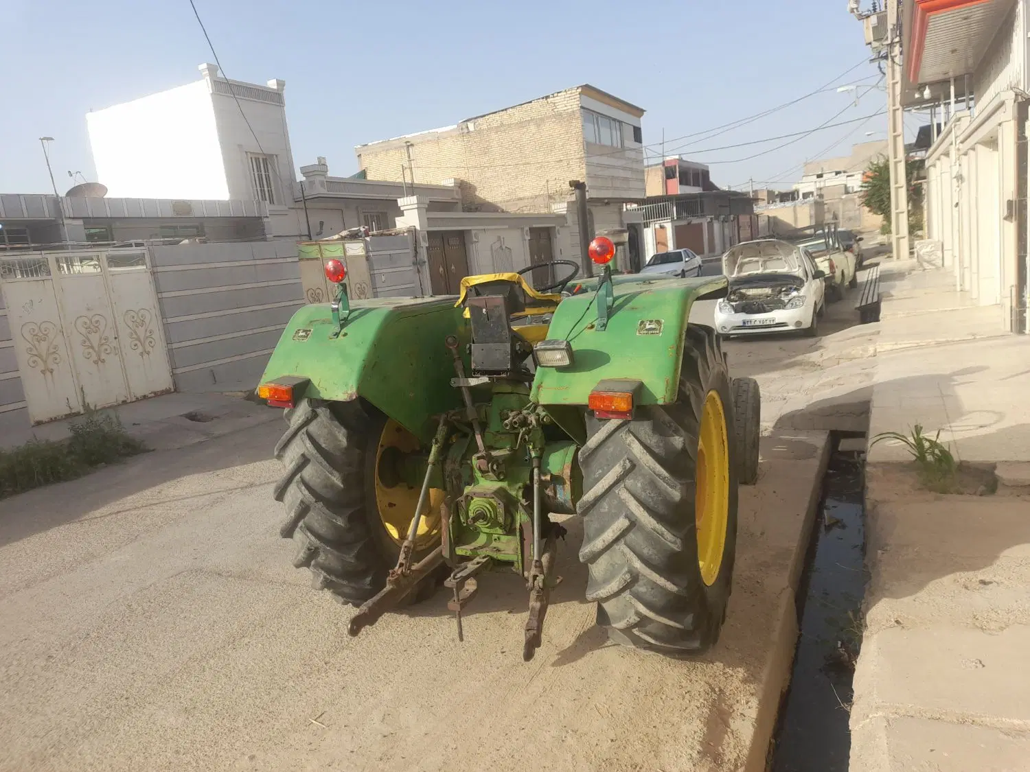 جاندیر ۳۱۴۰|خودرو سنگین|اندیمشک, |دیوار