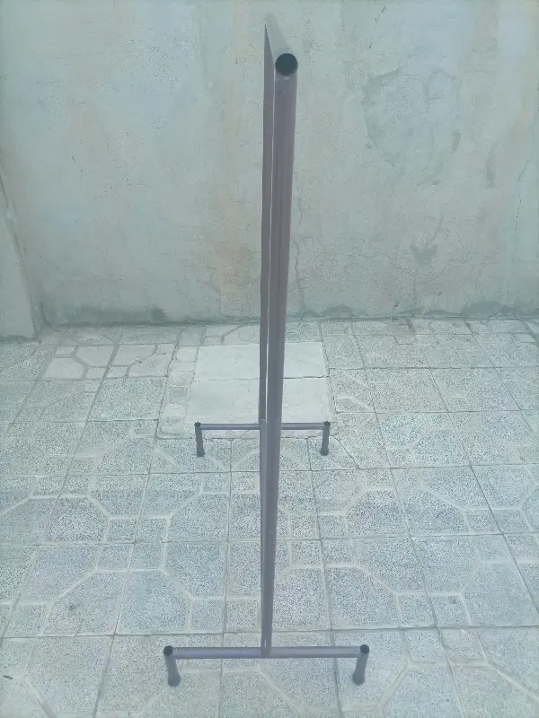 رگال|بندرخت و رخت‌آویز|کرمانشاه, |دیوار