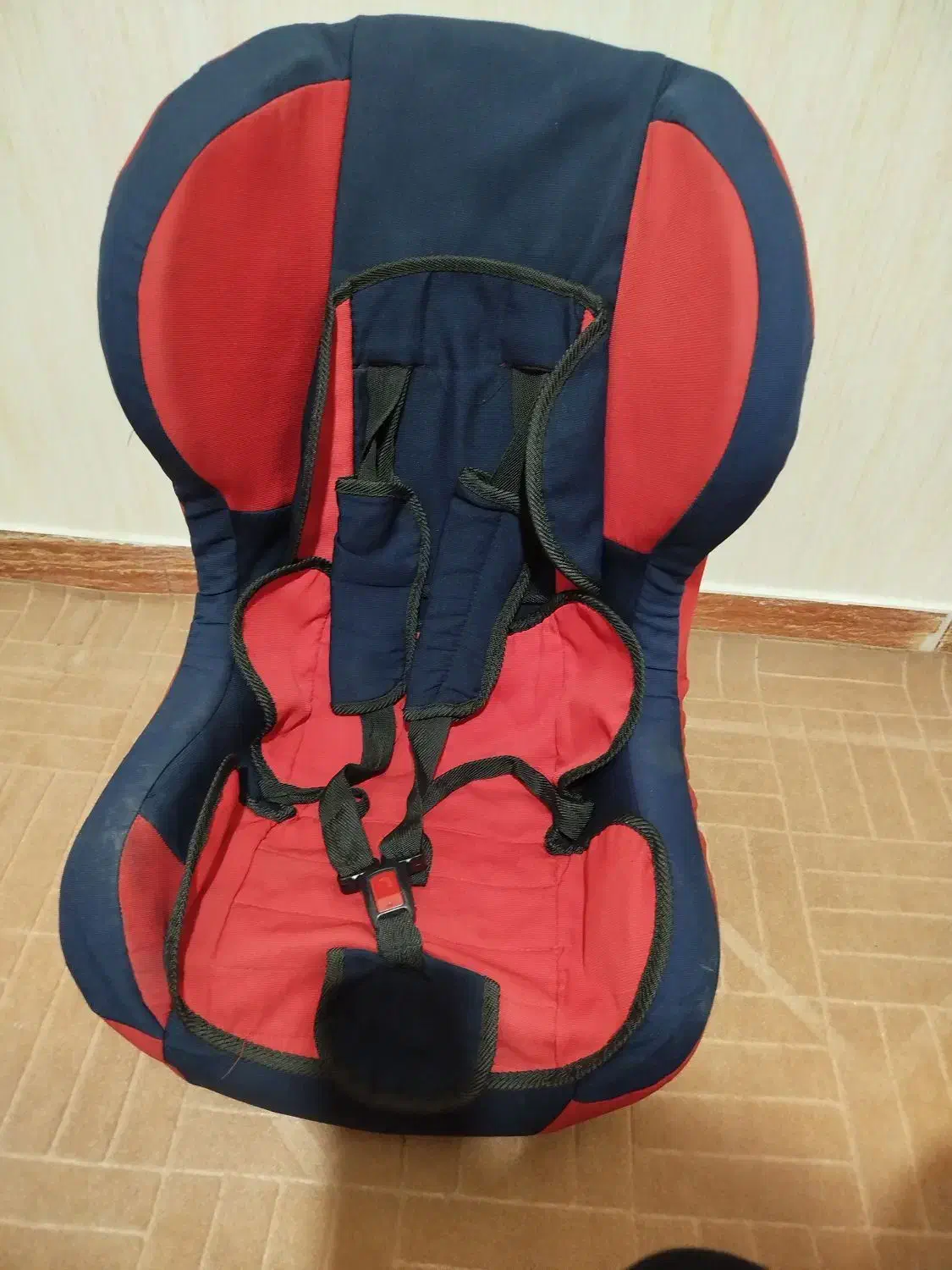 صندلی کودک|تخت و صندلی بچه|کرمانشاه, |دیوار