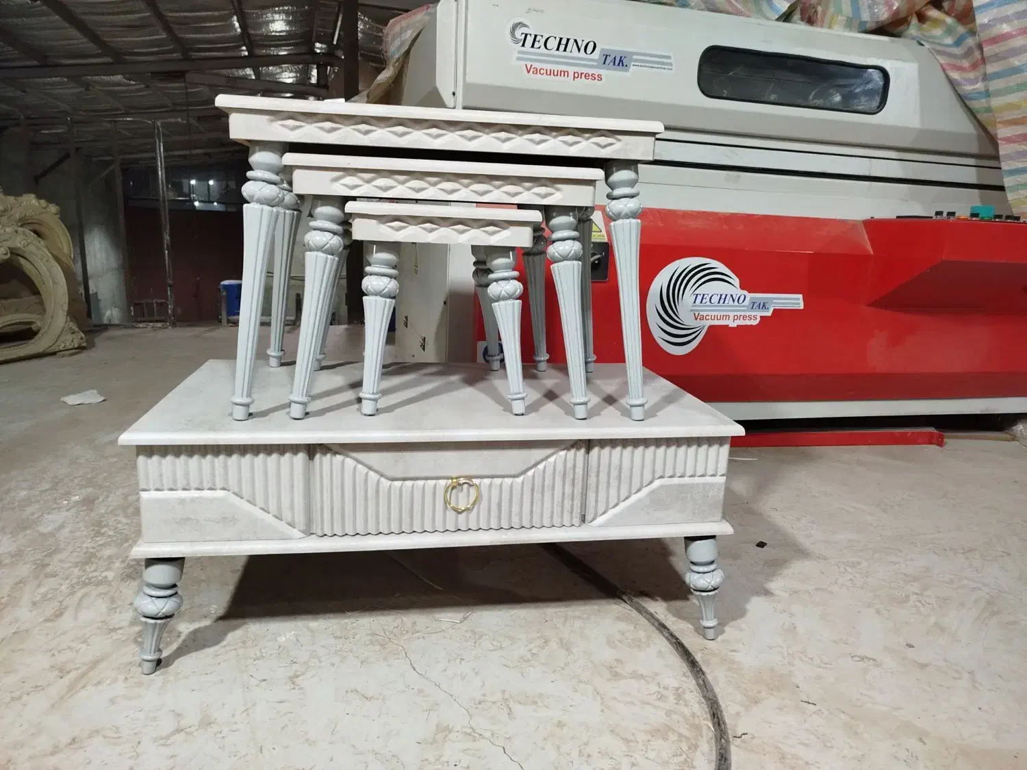 جلومبلی|مبلمان خانگی و میز عسلی|تبریز, |دیوار