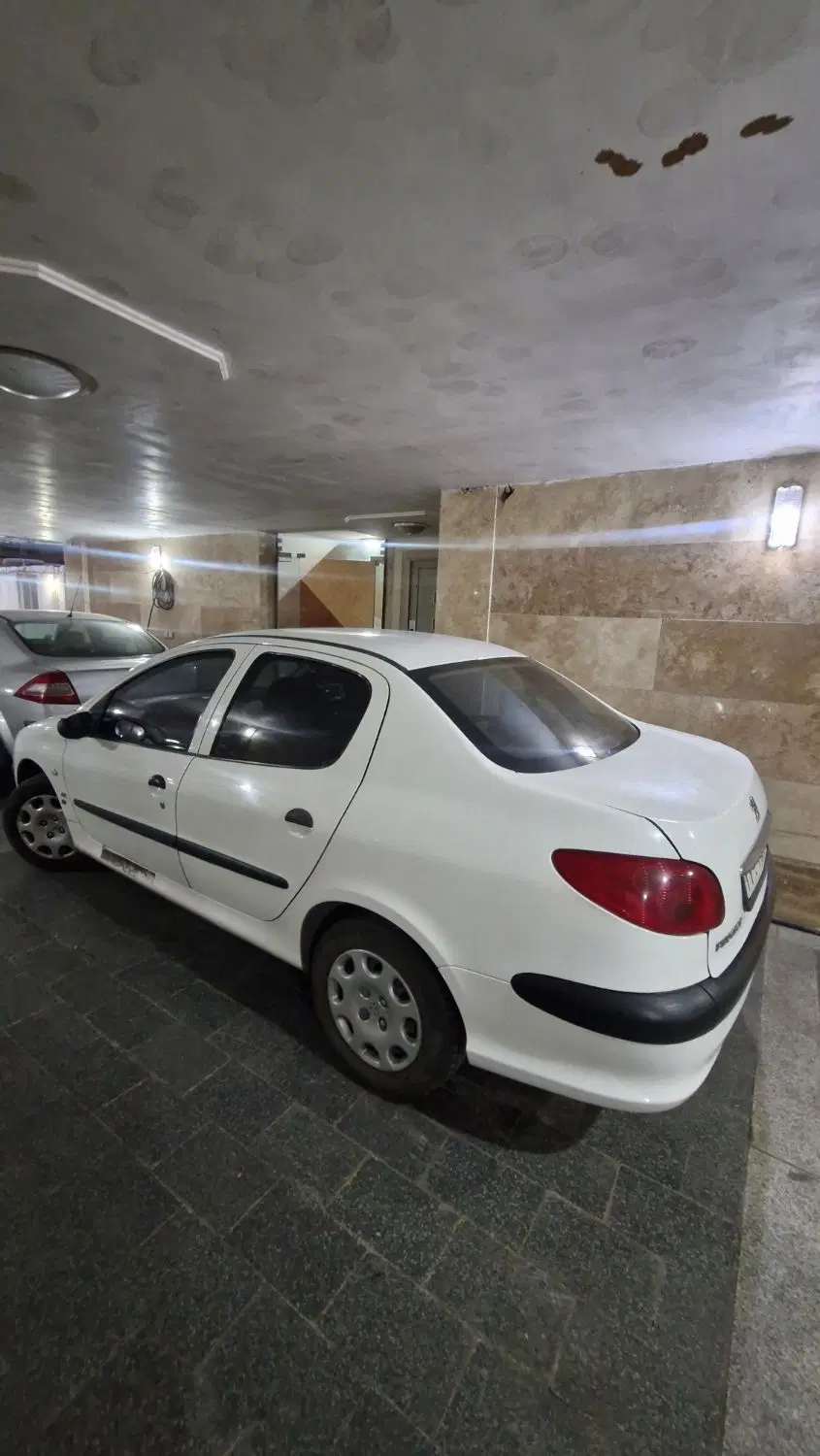 مدل ۹۸ SD v8|خودرو سواری و وانت|تهران, دیلمان|دیوار