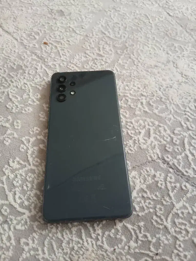 گوشی a32 درحد|موبایل|میبد, |دیوار