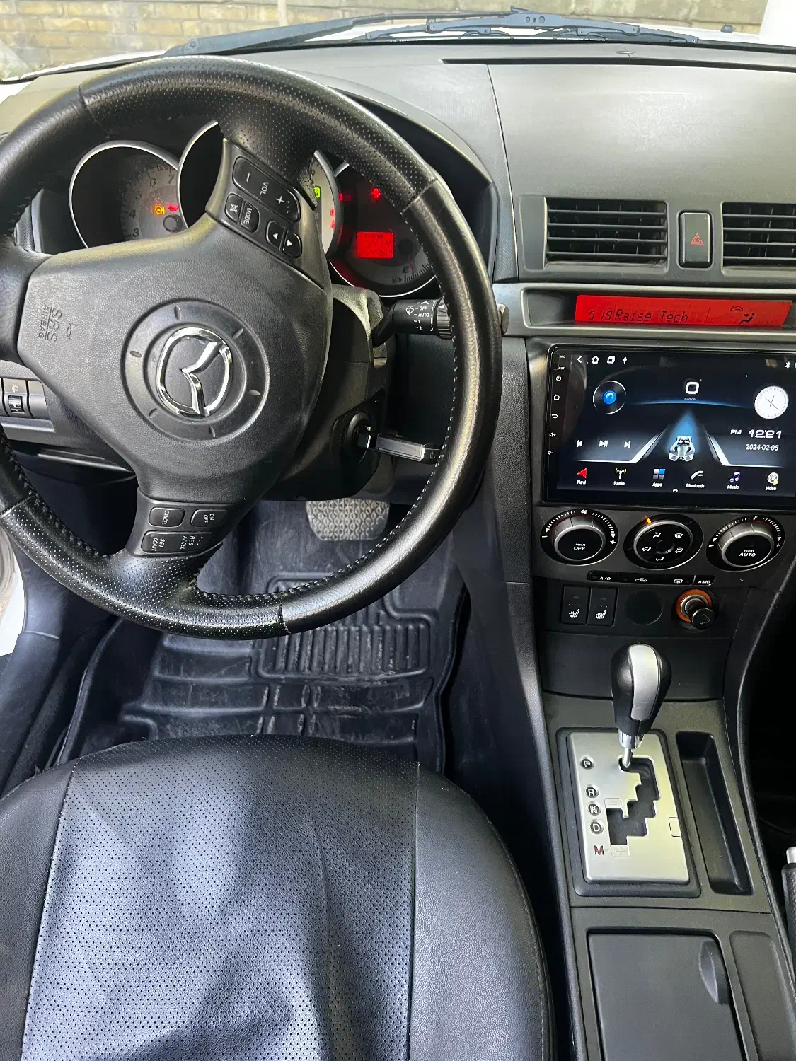 مزدا ۳ تمیز|خودرو سواری و وانت|اصفهان, الهیه|دیوار