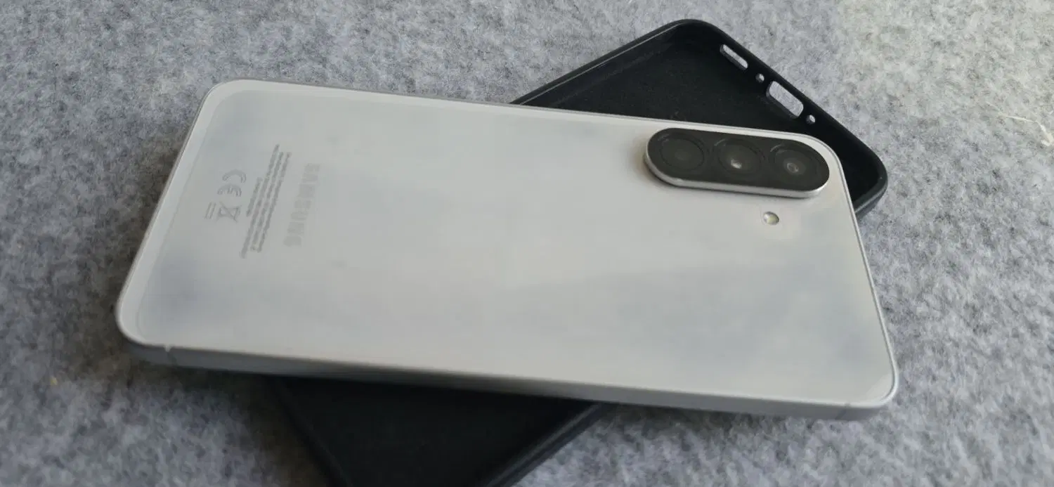 a 56 ram8 256|موبایل|مشهد, کوی سیدی|دیوار