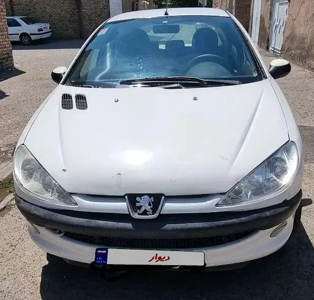 ۲۰۶مدل۸۸|خودرو سواری و وانت|سراب, |دیوار