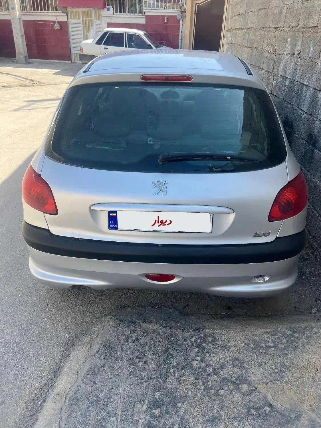 پژو ۲۰۶|خودرو سواری و وانت|بوشهر, |دیوار