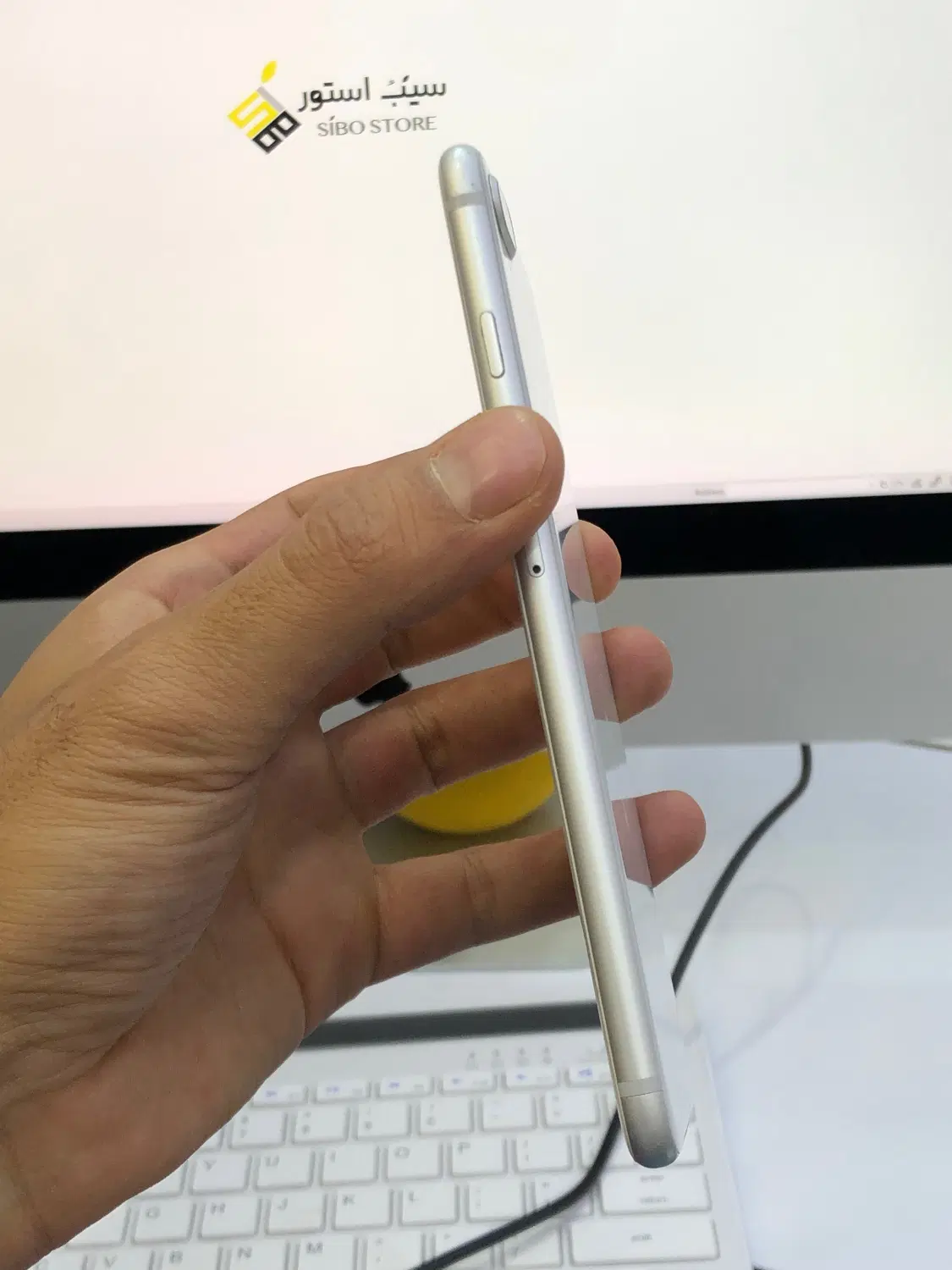 اپل 8Plus|موبایل|اصفهان, باغ زرشک|دیوار
