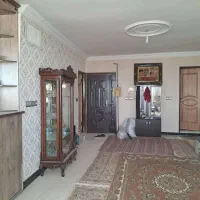یک واحد آپارتمان اجاره ای