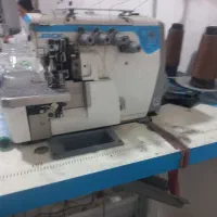 تعمیر کار چرخ خیاطی صنعتی