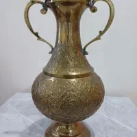 گلدان برنجی قدیمی