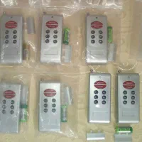 ریموت کنترل RF با باطری 8 کاناله