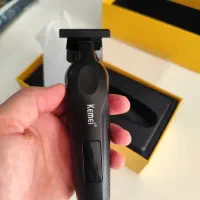 ریش تراش و اصلاح بدن