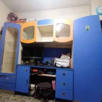 میز تحریر و کمد چوبی