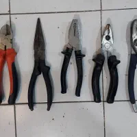 آچار. انبردست
