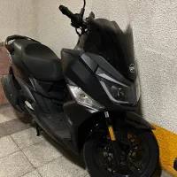 j200 SYM