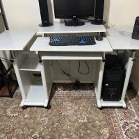 میز کامپیوتر