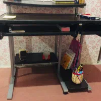 میز تحریر کامپیوتر