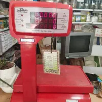ترازو دیجیتال محک