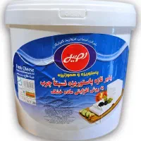 سطل خالی پنیر تمیز و سالم برای خرما و حبوبات