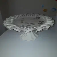 شیرینی خوری و میوه خوری