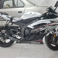 موتورسنگین cb1300یاماهاr6