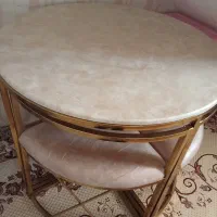 میز آشپزخانه با لباس محلی