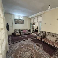ویلایی درمانگاه کوچه اصلی کریم محمدی ۸۰متری