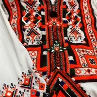 لباس سفید