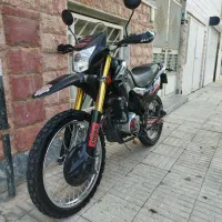 تریل MKZ 200