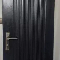 درب چوبی سرویس بهمراه  دستگیره