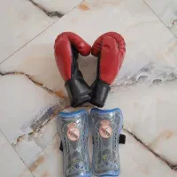 دستکش و ساق بند