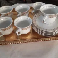 فنجان ونعلبکی نو نو باسینی طلایی طرح دار