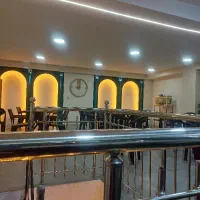 کار در کافه رستوران