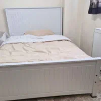 تخت یک‌و نیم نفره