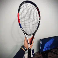 راکت تنیس تکنیفایبر ۲۹۰ گرم، در حد نو