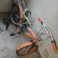 دوچرخه ۱۴ سالم ترمز و کمکی و تویوپ نو