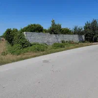 زمین ۱۷۰متری استخر دار