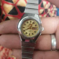 ساعت اورینت زنانه اصل ونبضی وقدیمی