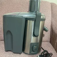 آبمیوه گیری کنوود