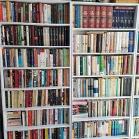فروش انواع کتاب دانشگاهی رمان شعر ادبیات