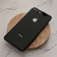 iphone 8 plus ( ۸ پلاس )