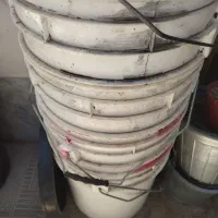 بیست و ۵ لیتری و سطل