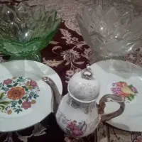 سلام فروش 3عدد جامیوها ای بزرگ بلور ویک عدد قوری